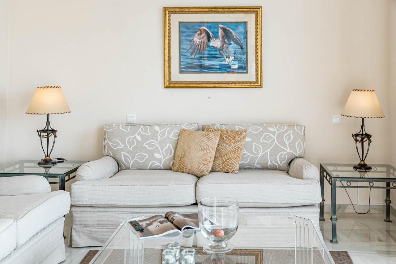 Andalusian Elegance In El Paraiso With 360 Views Over Sea And Mountains