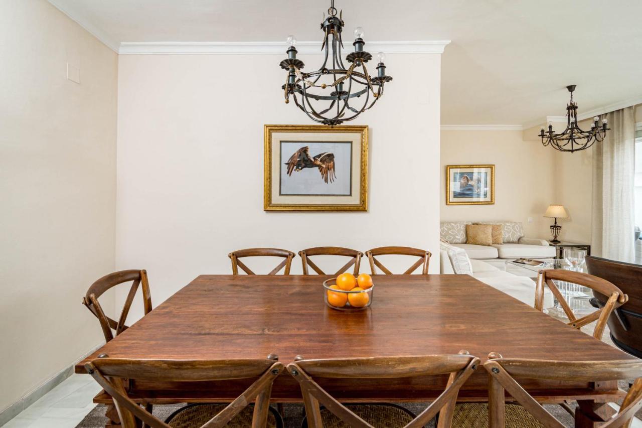 Andalusian Elegance In El Paraiso With 360 Views Over Sea And Mountains Apartment