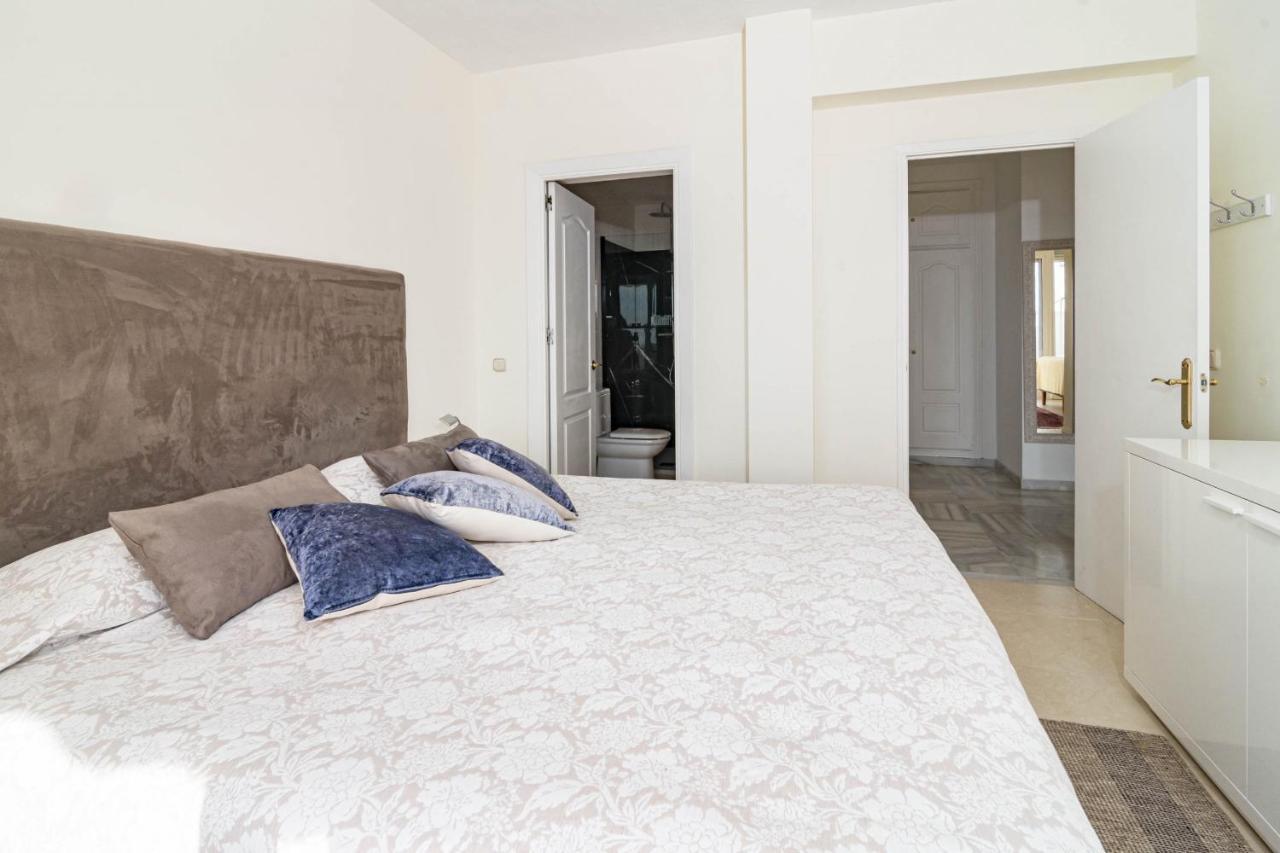Apartment Andalusian Elegance In El Paraiso With 360 Views Over Sea And Mountains Estepona