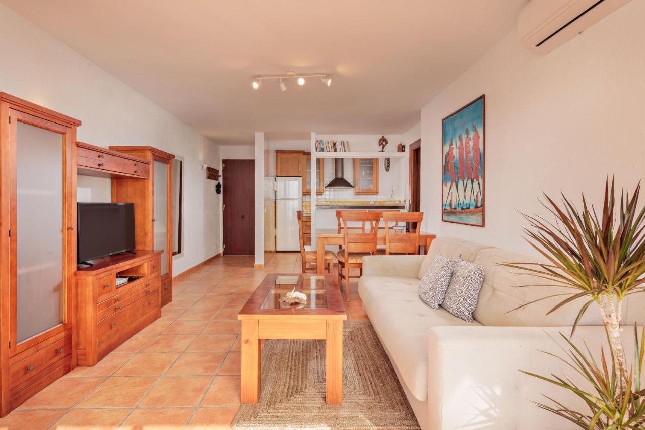 Sunny Apartment *