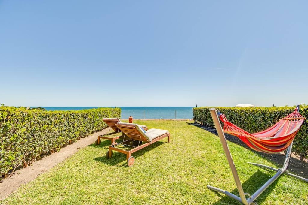 Beachfront Townhouse * Estepona