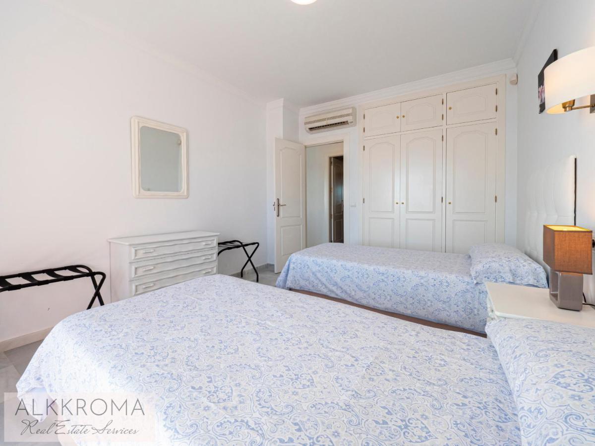 Punta Plata Apartment Estepona