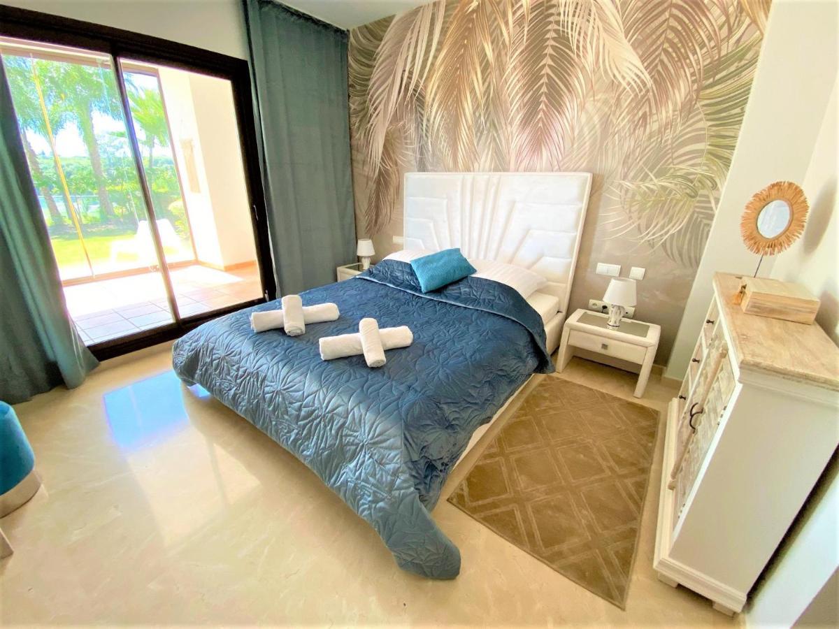 Breathtaking Apartment, Paradise Palm View Marbella Apartment Estepona