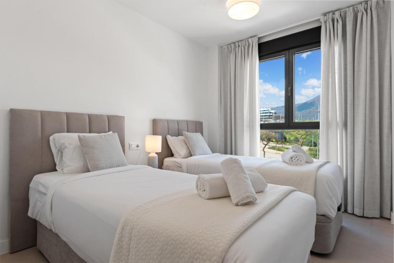 Seaview With Heated Pool By Costarentals - Ref M21 Apartment Estepona