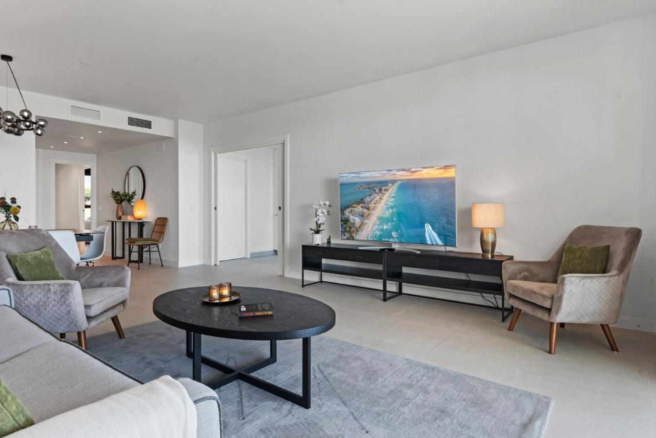 Apartment Seaview With Heated Pool By Costarentals - Ref M21 Estepona