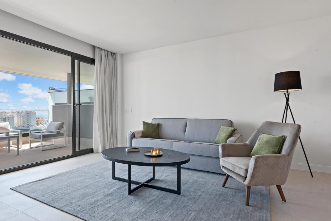 Apartment Seaview With Heated Pool By Costarentals - Ref M21 Estepona