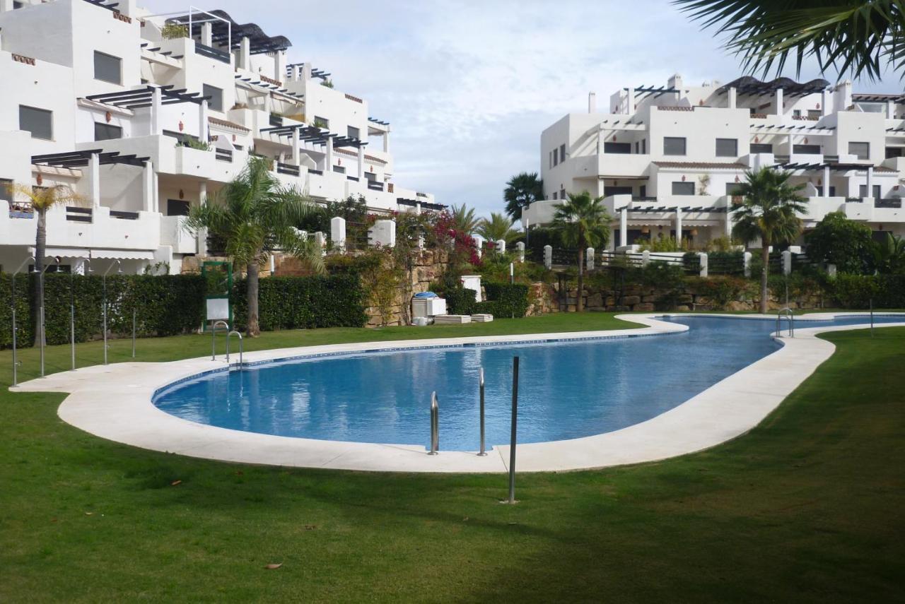 Modern Sunset Golf Apartment Estepona