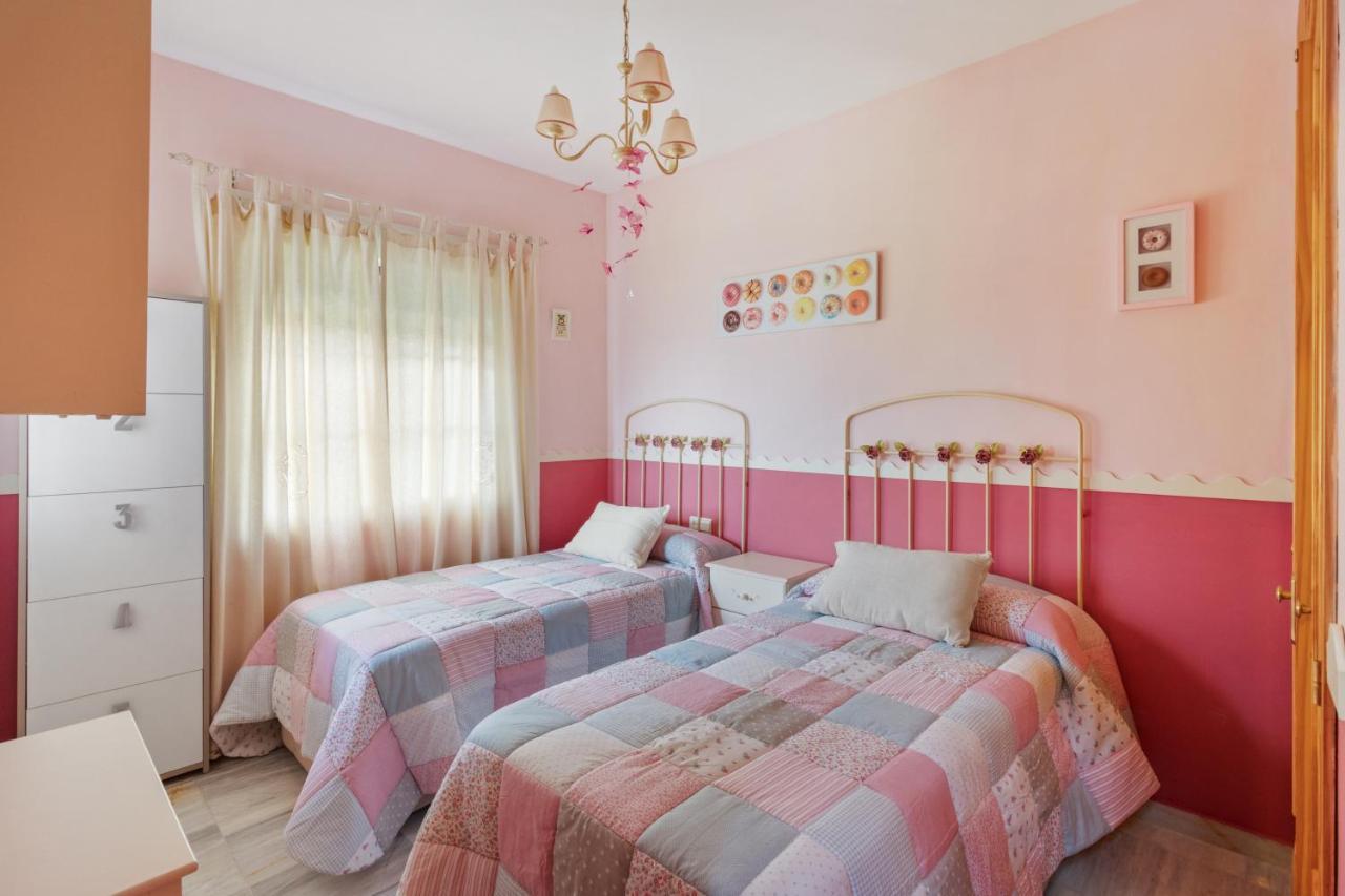 Villa Estilo Mediterranea Con Piscina, Jardin, Bbq Y Jacuzzi - Bel Air Real Estepona