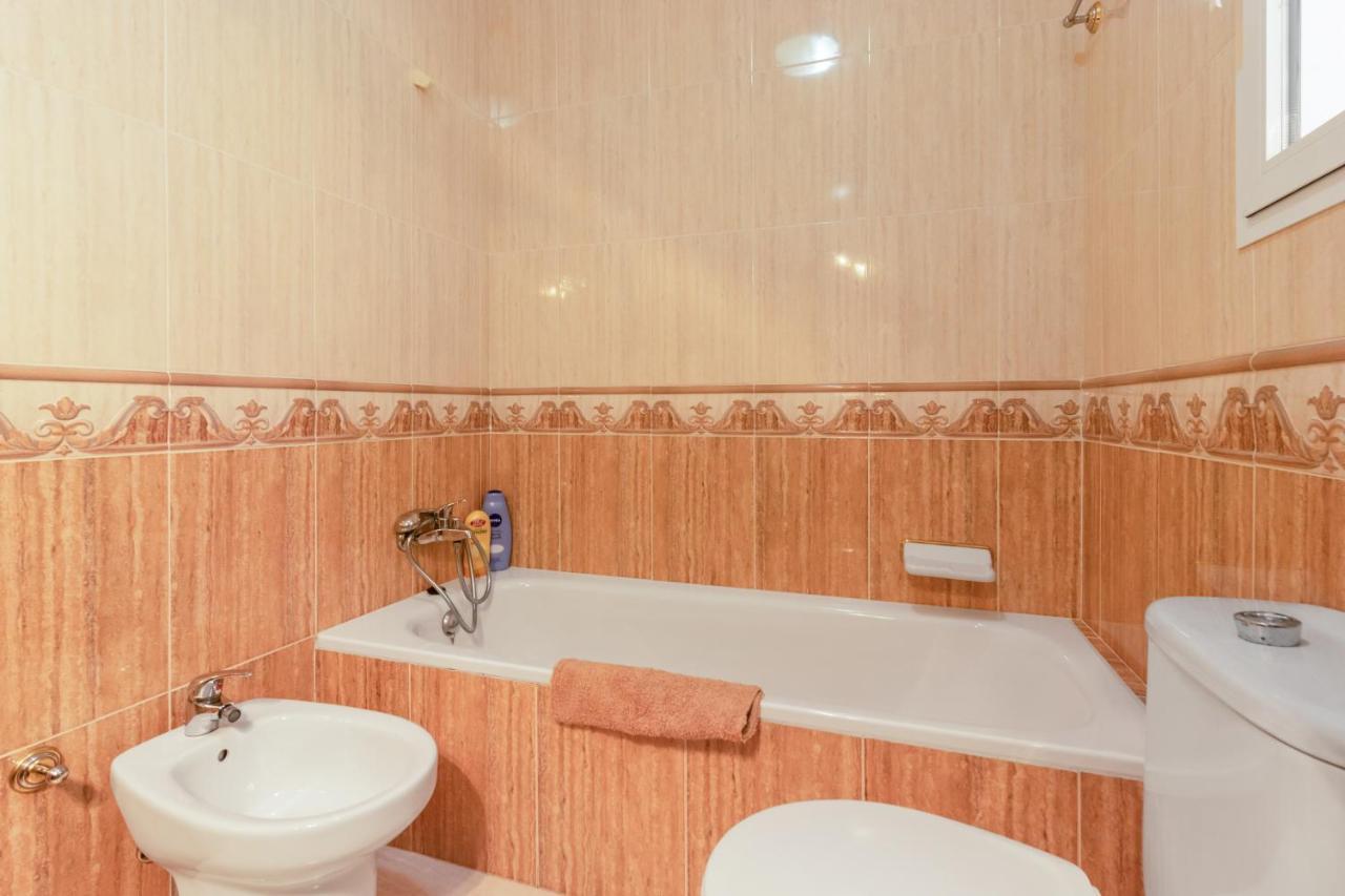 Estilo Mediterranea Con Piscina, Jardin, Bbq Y Jacuzzi - Bel Air Real Villa *