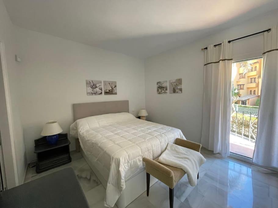 Lovely 2 Bed Alcazaba House By Sea Rdr296 Estepona