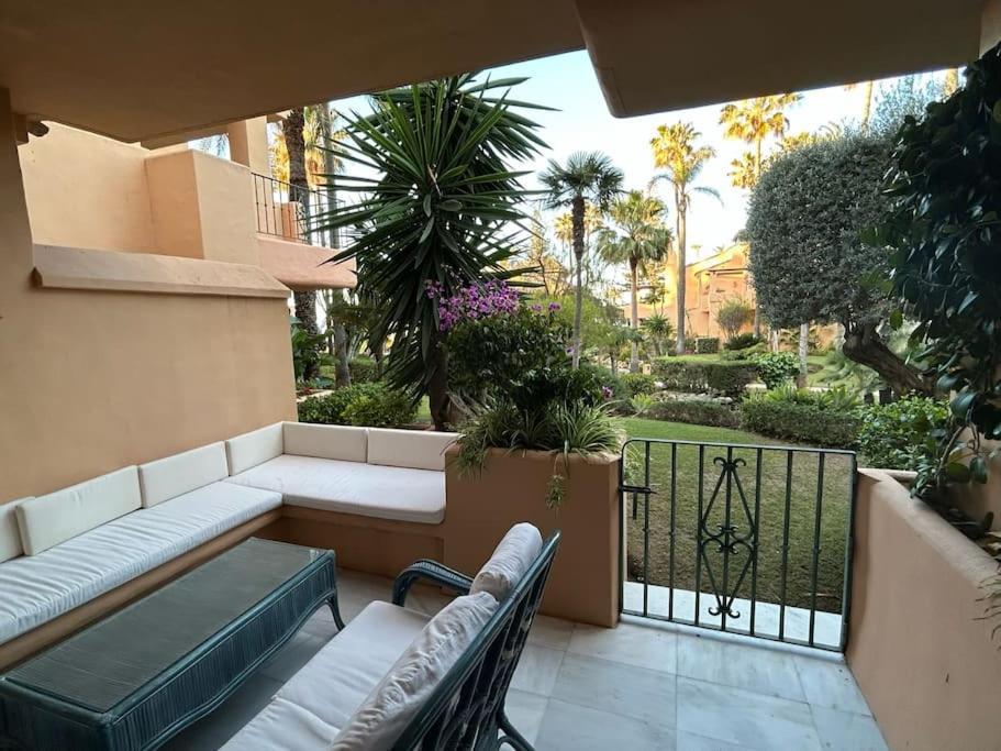 Lovely 2 Bed Alcazaba House By Sea Rdr296 Holiday home Estepona