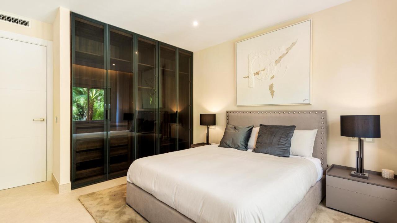 Frontline Luxury 10 Mins From Puerto Banus Rdr303 *