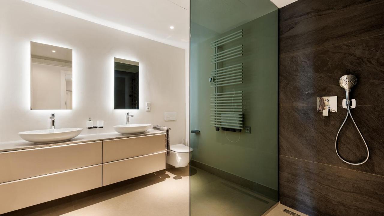 Frontline Luxury 10 Mins From Puerto Banus Rdr303 Appartement *