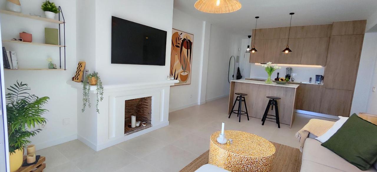 Unique & Fashionable 3 Bedroom - Views * Estepona