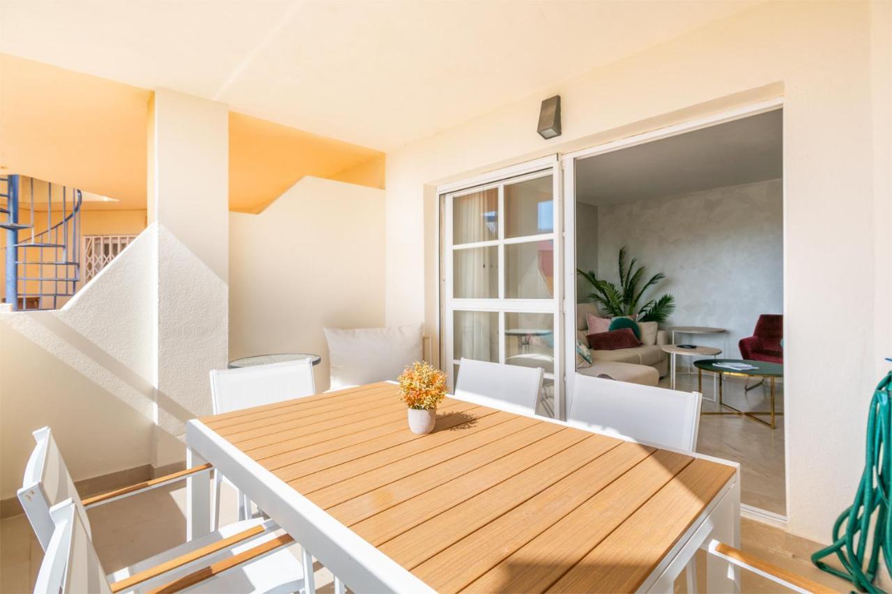 Con Piscina, Golf Y Solarium By Rent Me Apartment *