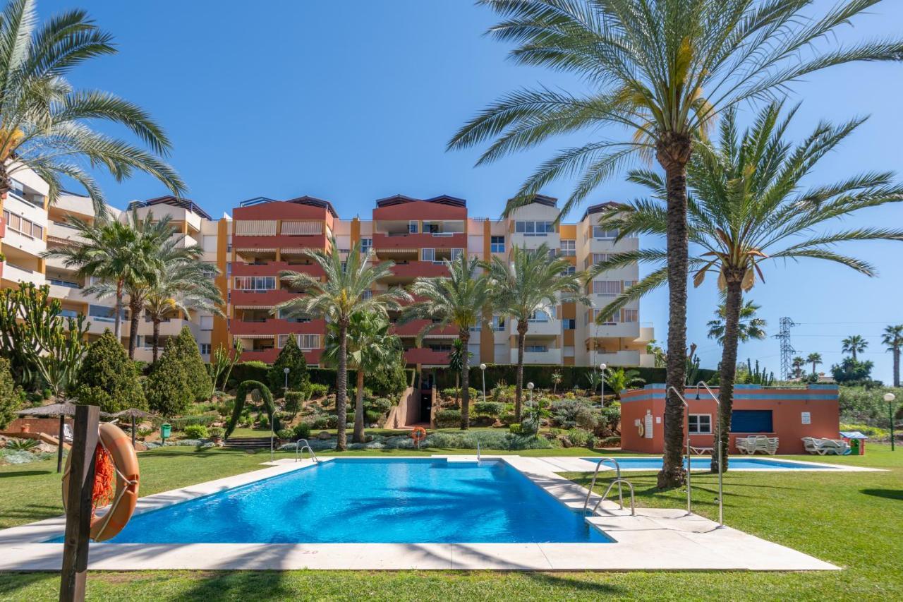 Apartment Con Piscina, Golf Y Solarium By Rent Me