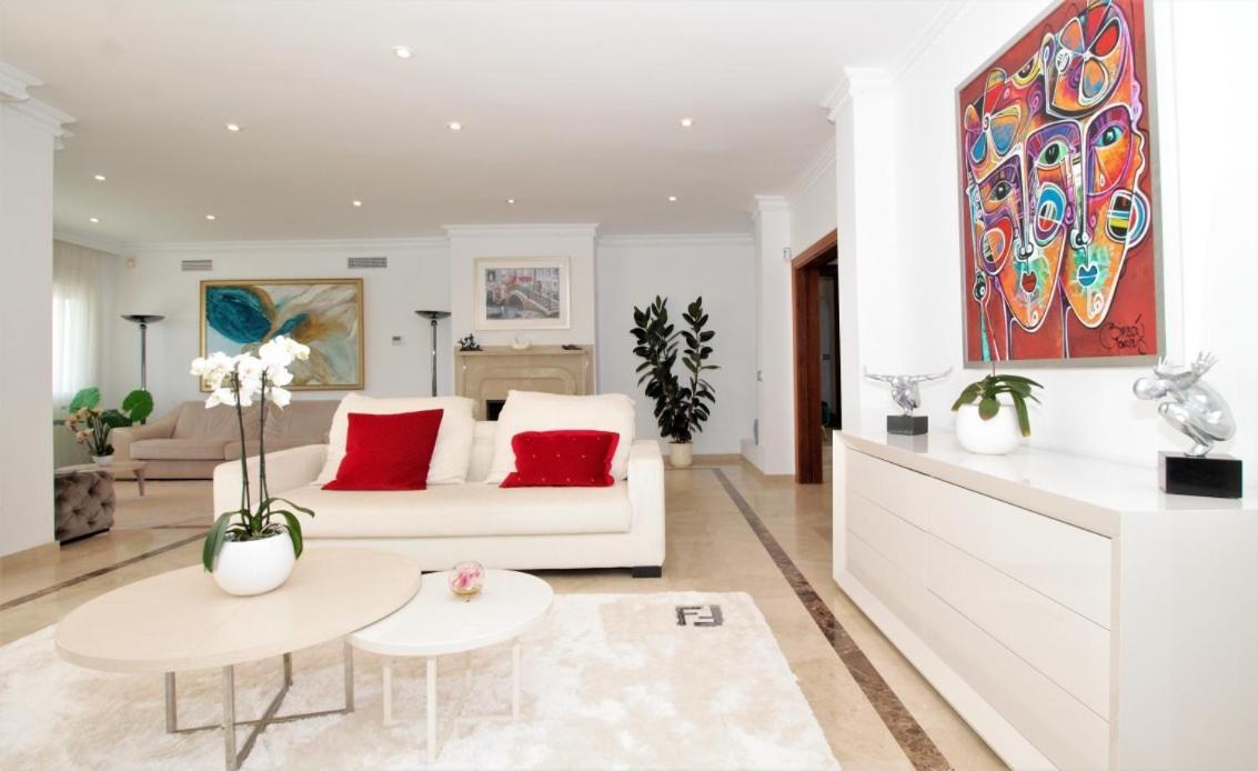 Villa Marbella Sea View 10 Bedrooms