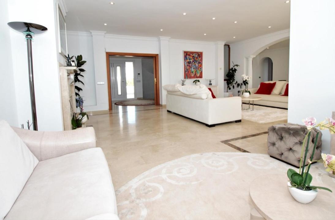 Marbella Sea View 10 Bedrooms Estepona