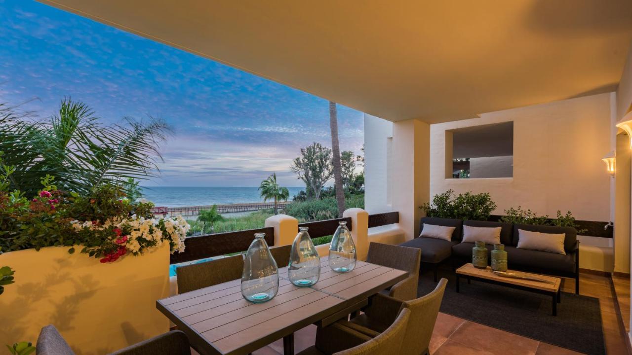 Frontline Luxury 10 Mins From Puerto Banus Rdr303 Estepona