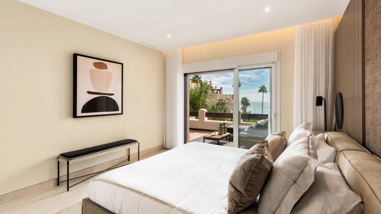 Frontline Luxury 10 Mins From Puerto Banus Rdr303 Estepona