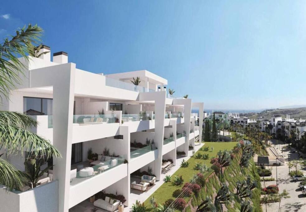 Hills Luxury 3 Bed Estepona
