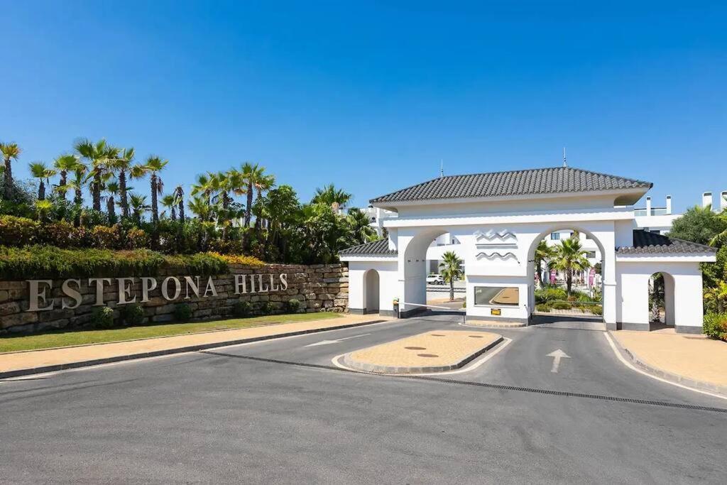 Hills Luxury 3 Bed Apartamento *