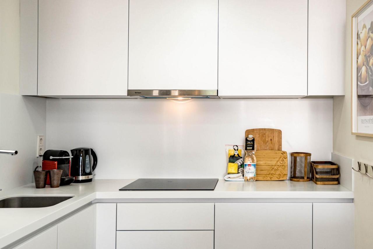 Apartment Inf32j- Lovely City Close To Beach