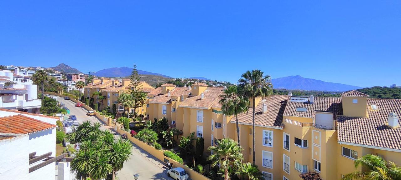 Unique & Fashionable 3 Bedroom - Views * Estepona