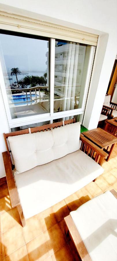 Apartment Marina With Sea Views, Pool And Parking