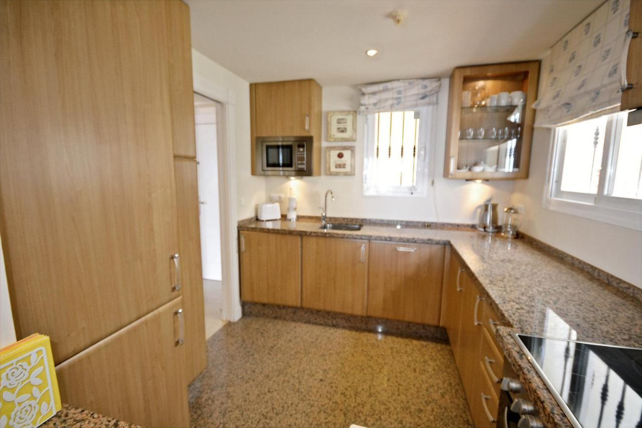 Apartment Seaside Vista Terrace: Panoramic Costa Del Sol Retreat *