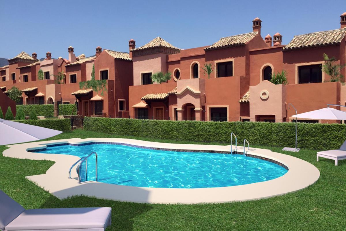 Townhouse Azata Golf - 5 Min Driving From The Beach Holiday home