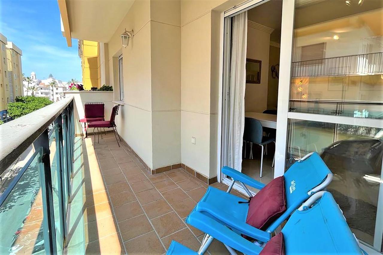 Town Anila Apartment Estepona