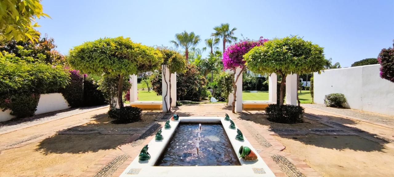 Con Jardin Y Piscina En Playa Appartement Estepona
