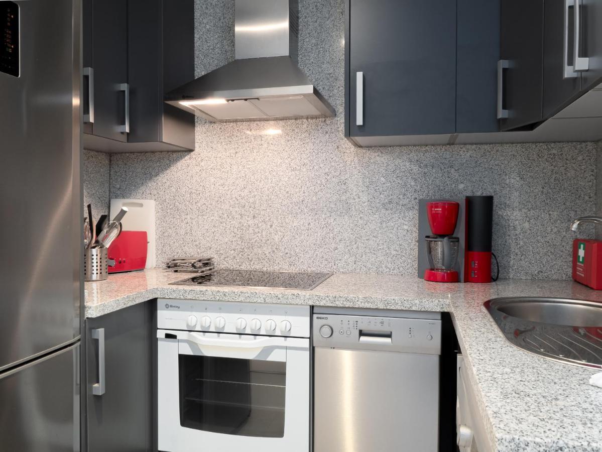 2051-new 3 Bedrooms On Golf Apartment *
