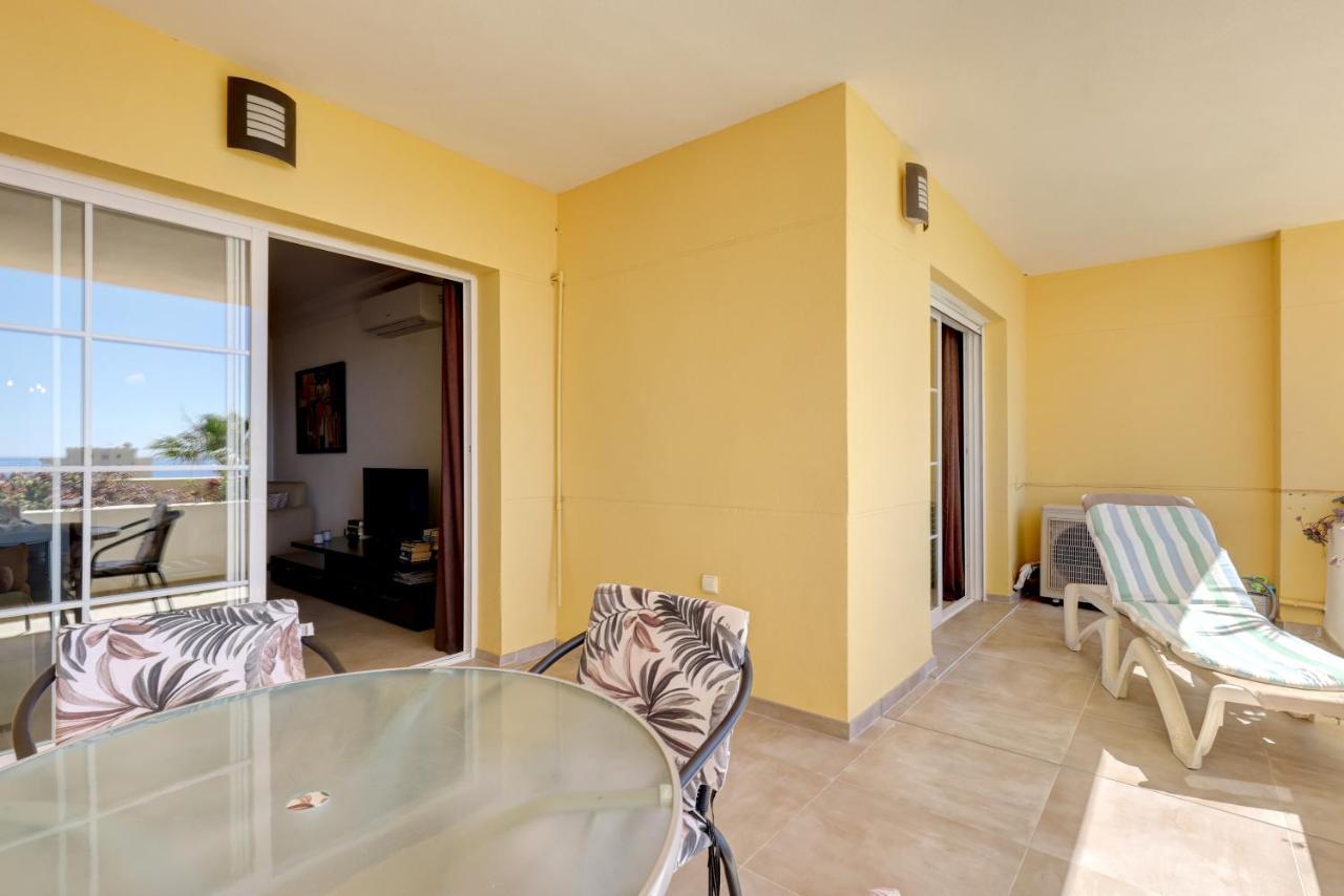 Spacious Puerto Alto Estepona