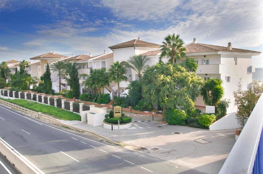 Seaside Vista Terrace: Panoramic Costa Del Sol Retreat
