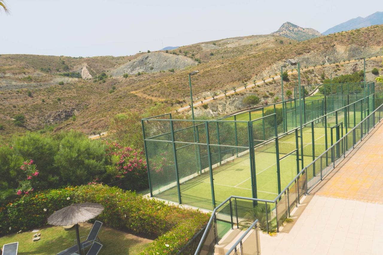Acosta 2 * Estepona