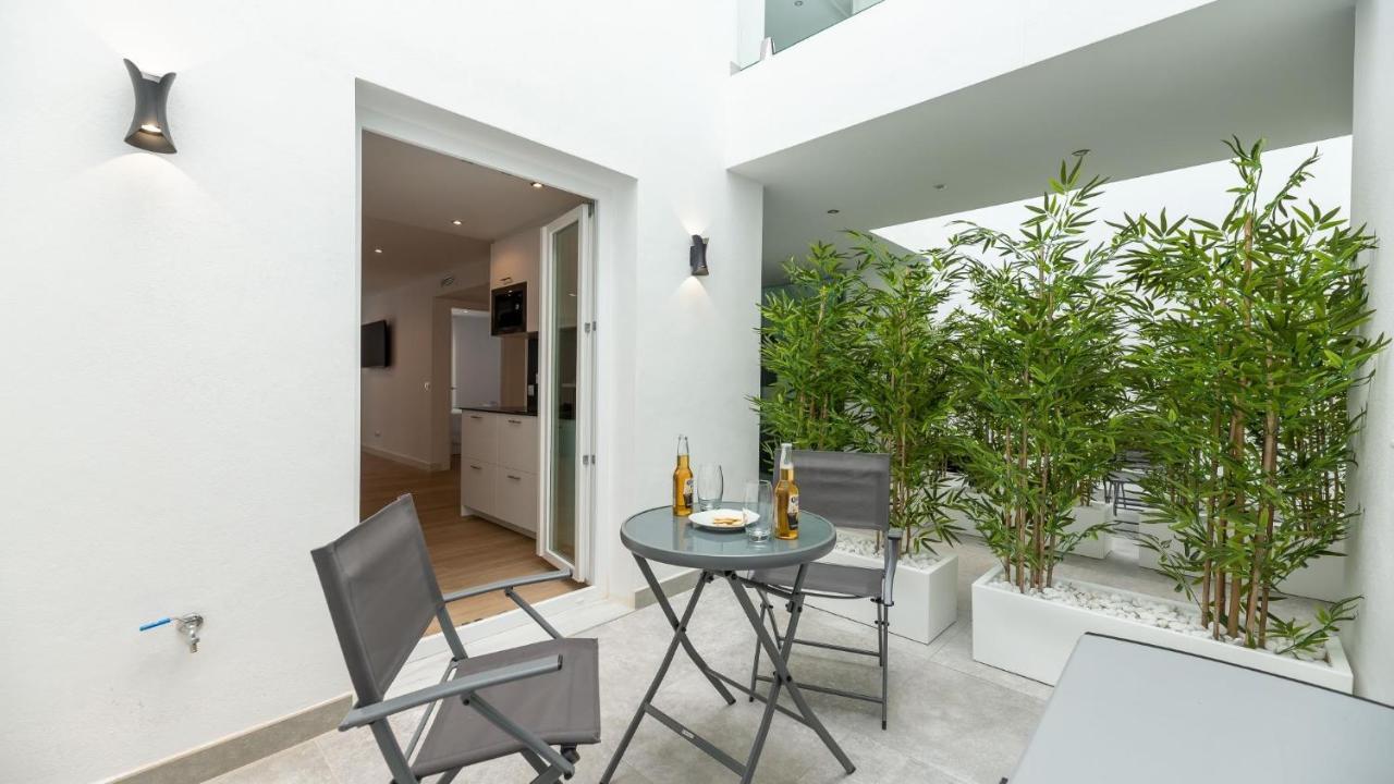 Apartment Huerto 22 Chic Urban Corner *