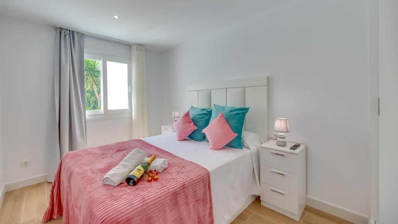 Apartment Tourist Greatest Treasure With Jacuzzi At Huerto 22