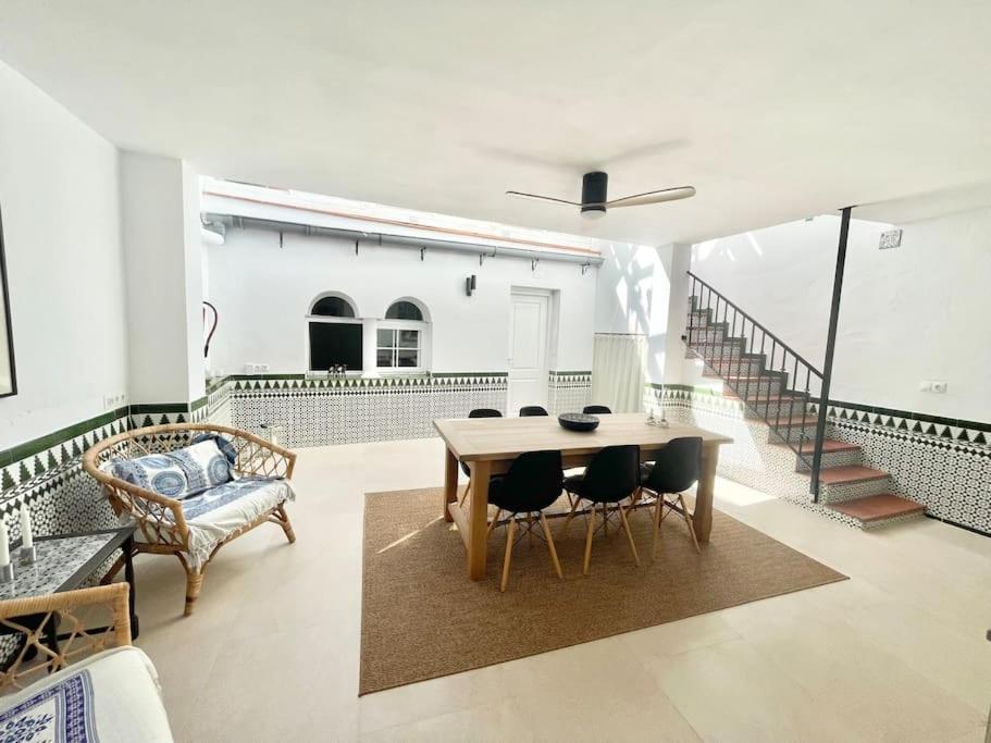 Stylish Beachside House 50 M From The Sea ! Estepona