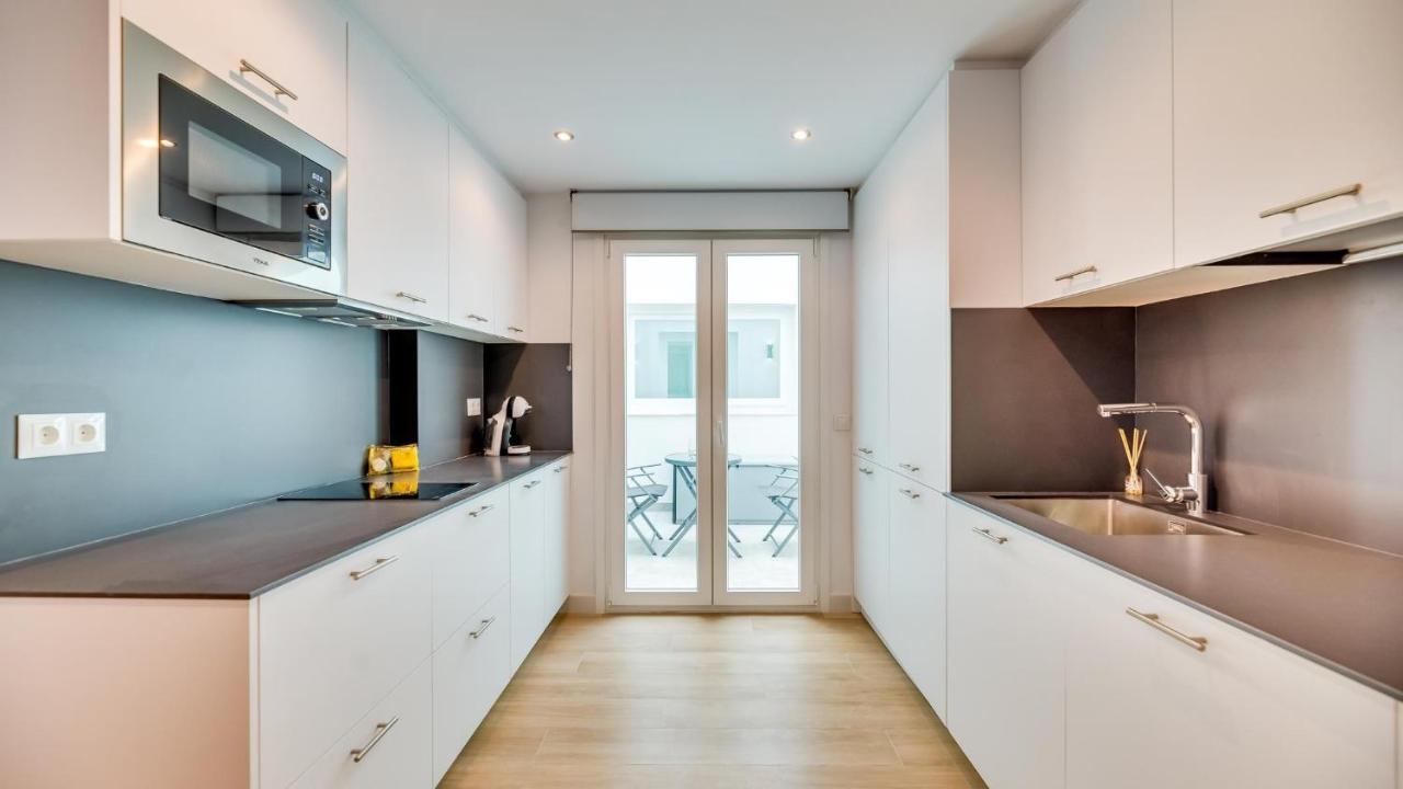 Huerto 22 Chic Urban Corner Apartment