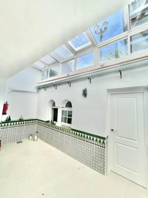 Casa de férias Stylish Beachside House 50 M From The Sea !