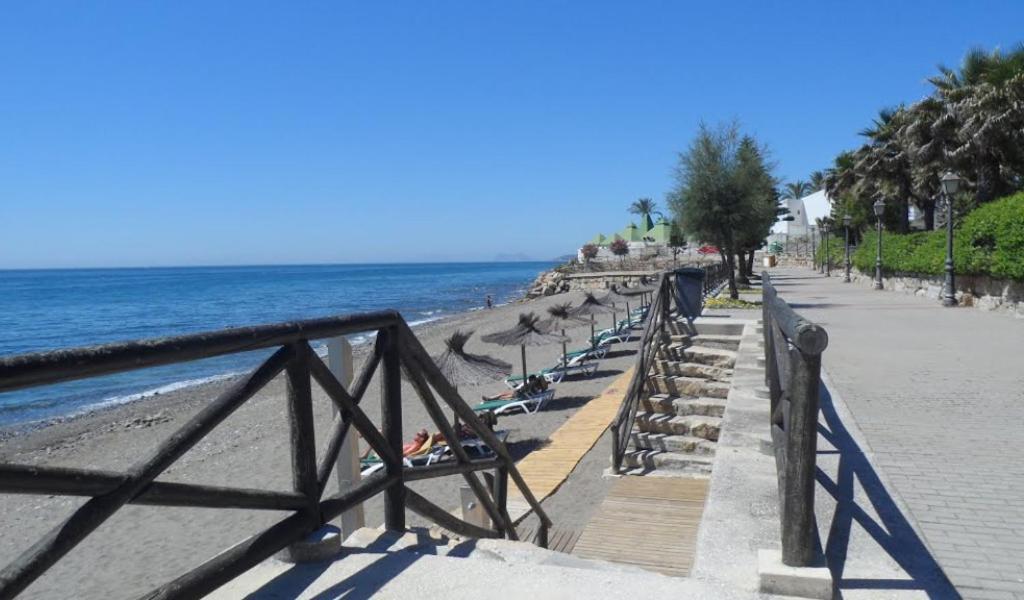 Townhouse Azata Golf - 5 Min Driving From The Beach Holiday home
