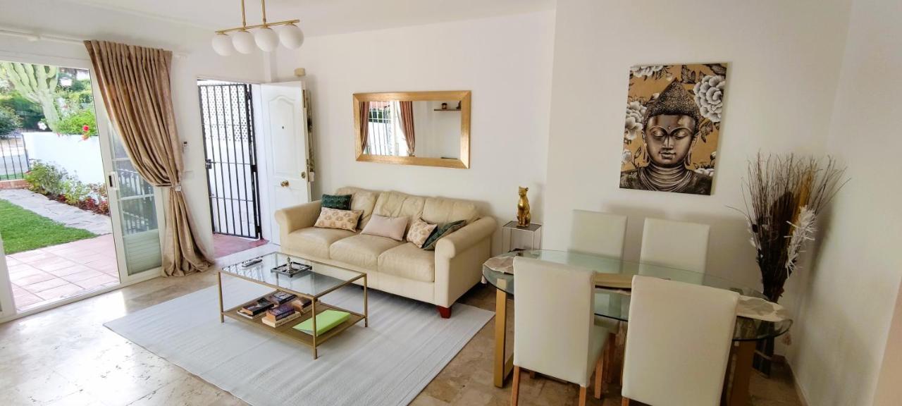 Con Jardin Y Piscina En Playa Appartement Estepona