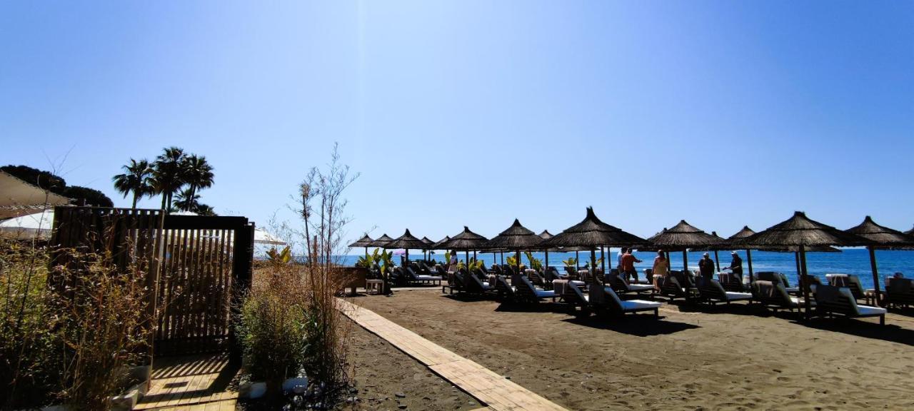 Con Jardin Y Piscina En Playa Appartement Estepona