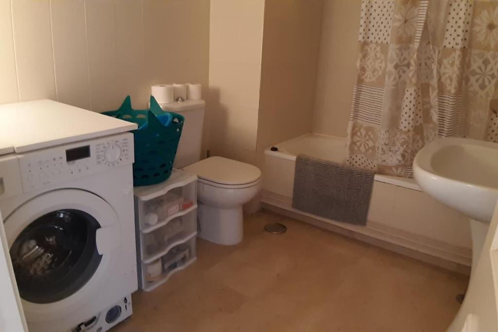 Apartment With 2 Big Bedrooms On + Terraces Estepona