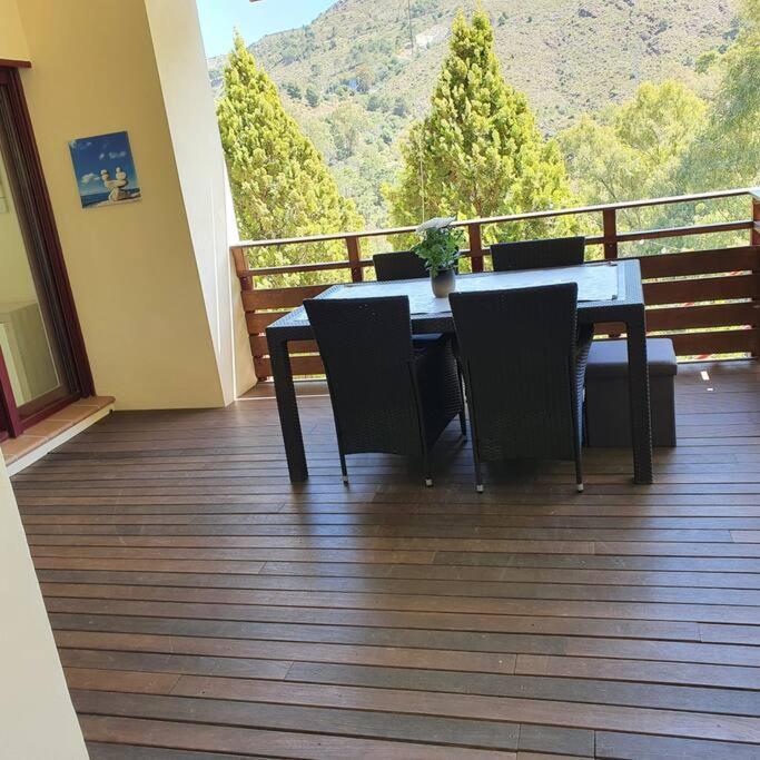Villa Exclusive In Benahavis Estepona