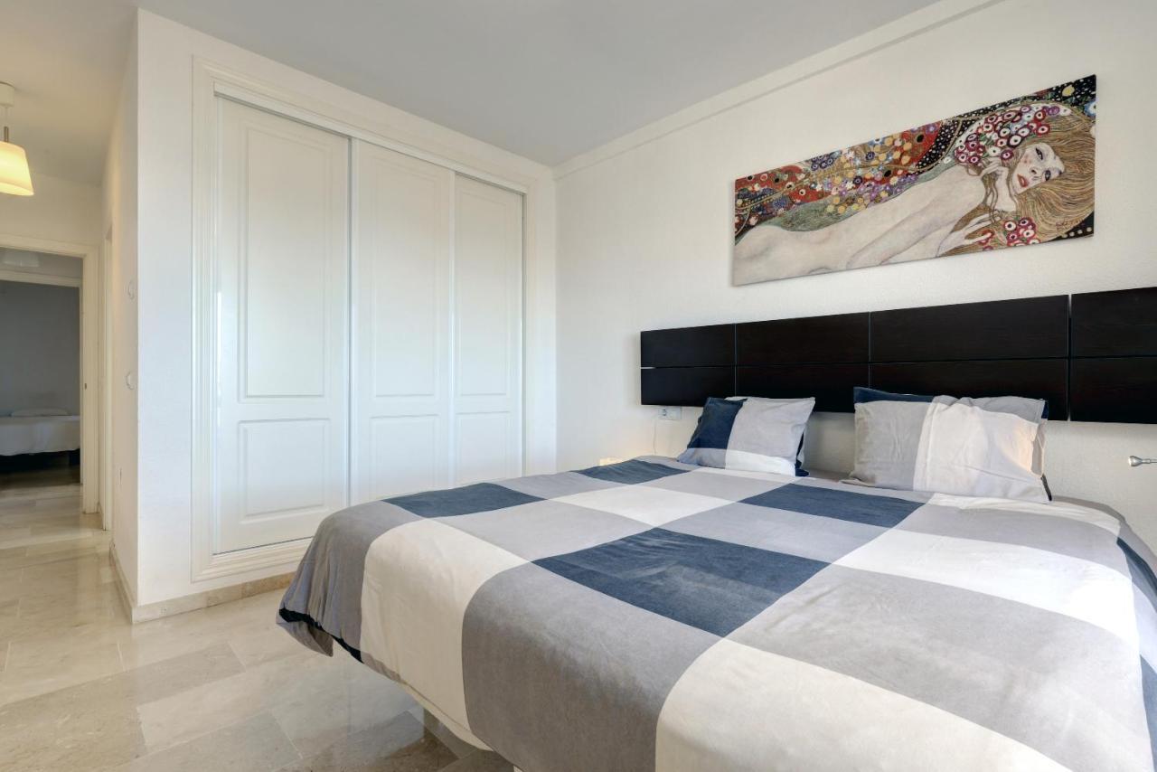 Apartment Spacious Puerto Alto Estepona