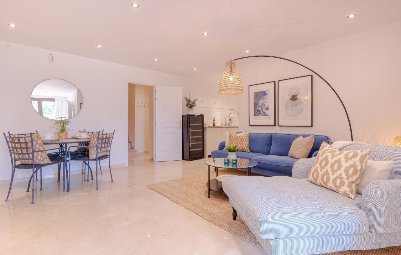 Appartement 6-bdrm Andalusian Modern Next To Golf Course *
