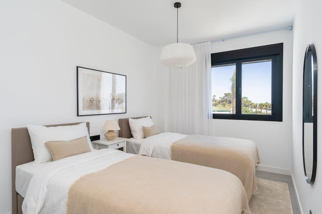 Apartment Seaviews Private Jacuzzi Rooftop&luxurious Living Estepona